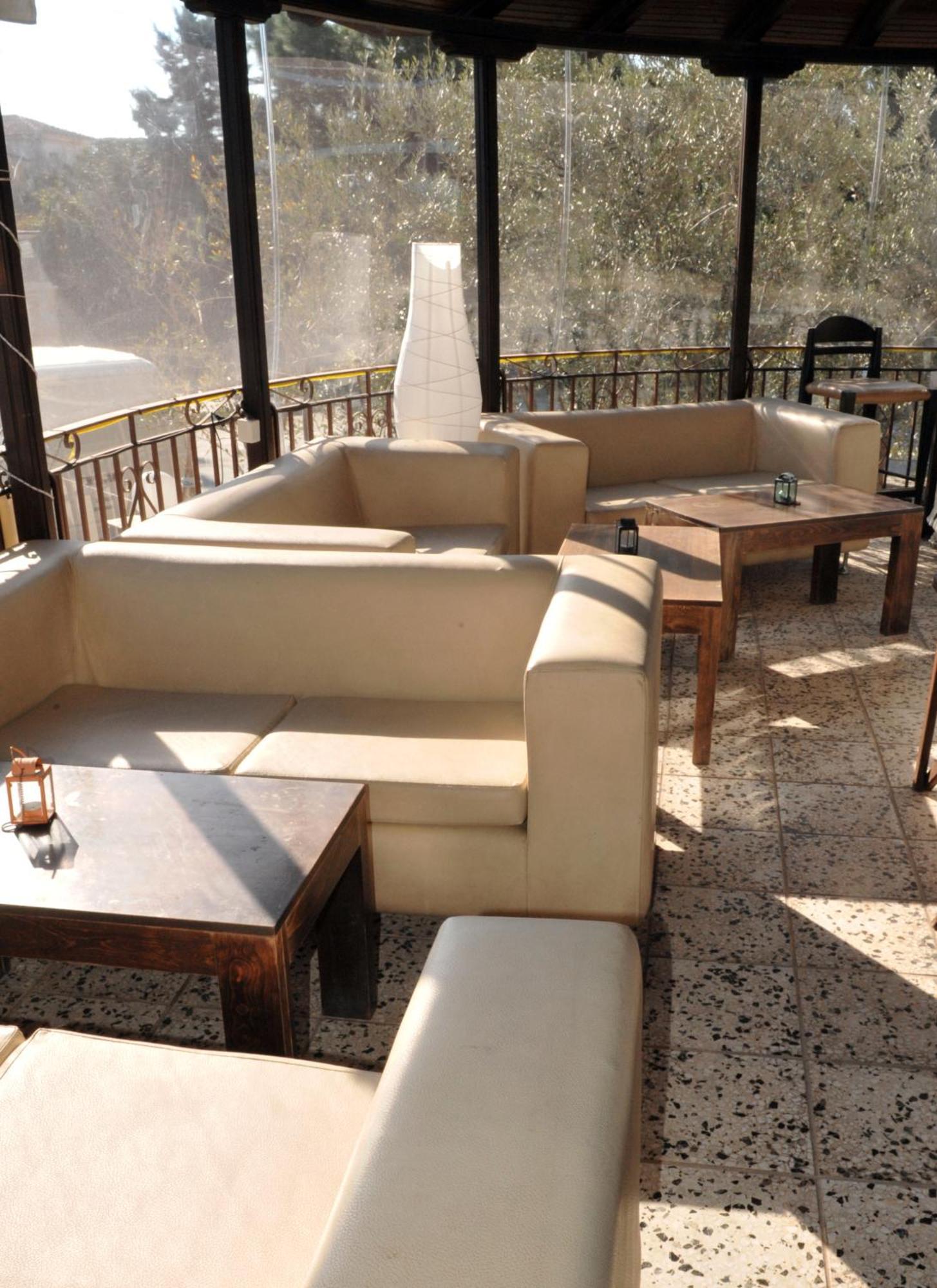 Hotel Ballas Agria Exterior photo